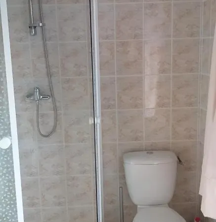 Апартаменты Pied A Terre